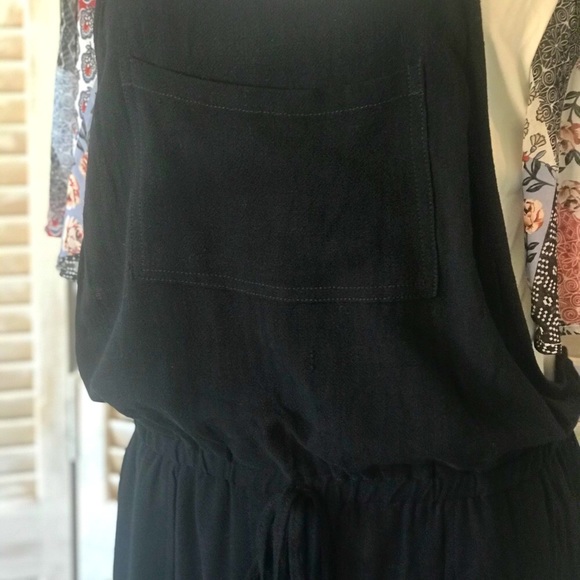 ✴️LAST ONE✴️ 🍁LINEN BLEND  OVERALLS IN BLACK - Picture 5 of 10